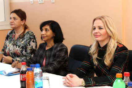 Otkriti potencijal djece: Ministarka Trivić i predstavnica Unicefa posjetile resursni centar za inkluzivno vaspitanje u Bijeljini