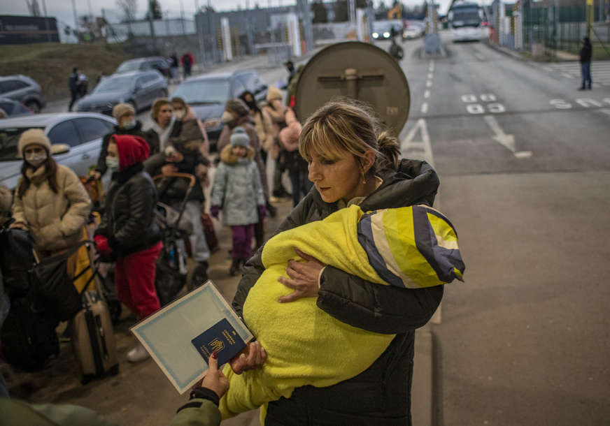 Da li Evropi prijeti izbjeglička kriza: Ljudi iz Ukrajine stižu u Srbiju