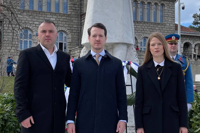 "Pokazujemo da je ovo praznik svih Srba" Vidović poručuje da duh Sretenja živi sa obje strane Drine (FOTO)