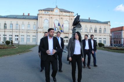 Petrović već obezbijedio koaliciju: Pali prvi dogovori opozicije za lokalne izbore 2024.