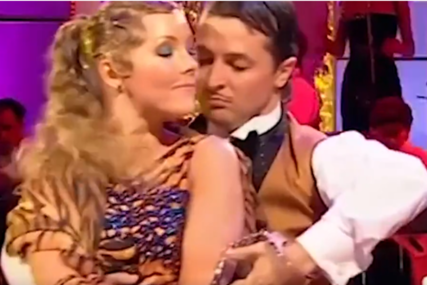 “Zelenski je oduvijek bio kul” Pogledajte kako ukrajinski lider mrda kukove u plesnom takmičenju (VIDEO)