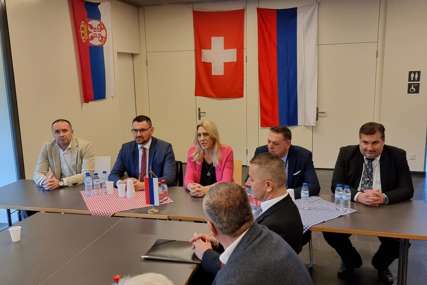 “Veličanstveno veče” Cvijanovićeva o organizaciji Dana Republike u Švajcarskoj (FOTO)