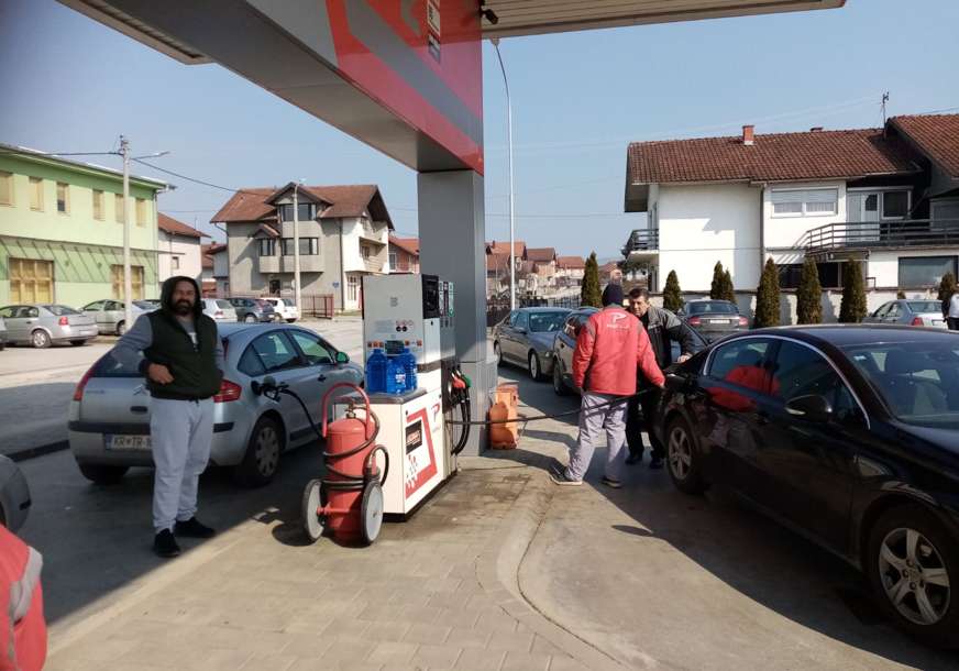 "Idemo u minus, OVO JE KRAJ!" Distributeri i prevoznici na mukama zbog rasta cijena goriva, apeluju na vlast da pomogne