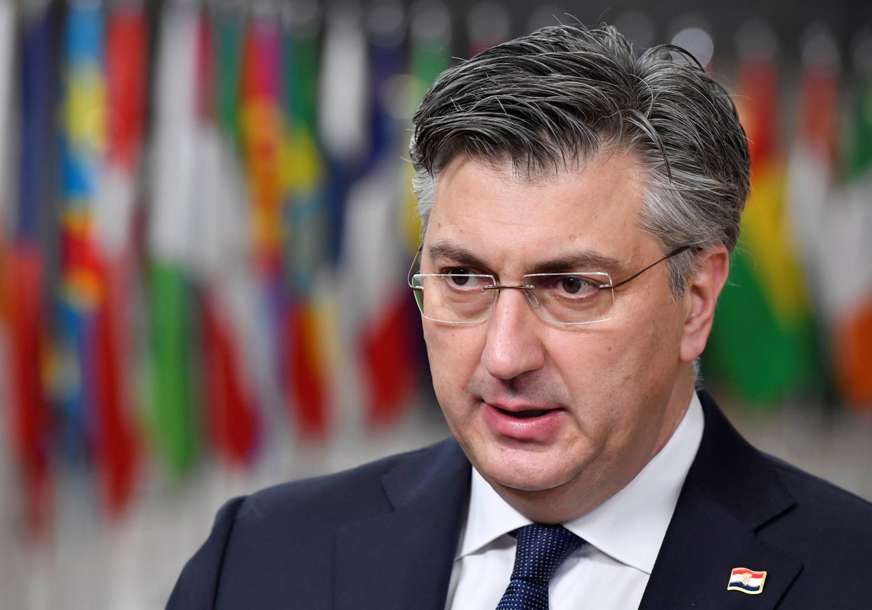 Plenković razgovarao sa Zelenskim "Podržavamo približavanje Ukrajine EU"