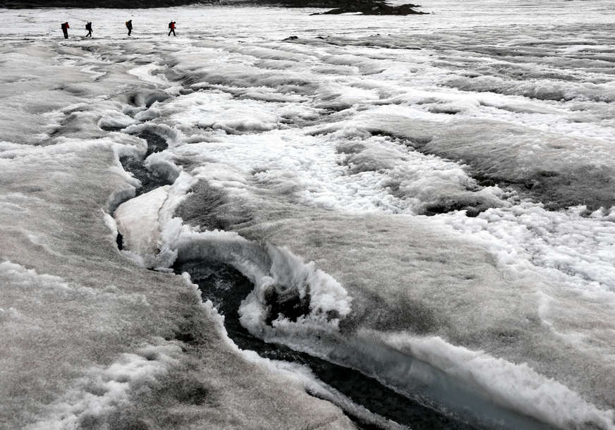 Raspao se led veličine Los Anđelesa: Na najhladnijem mjestu na Zemlji izmjerena REKORDNO TOPLA TEMPERATURA