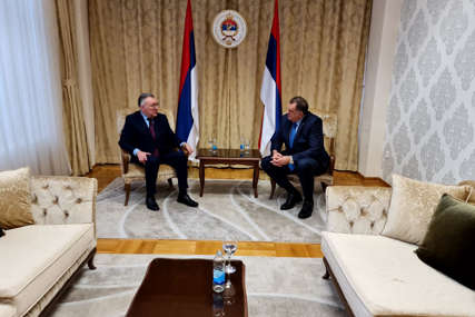 Razmijenili mišljenja o aktuelnoj političkoj situaciji: Dodik razgovarao sa ambasadorom Rusije u BiH