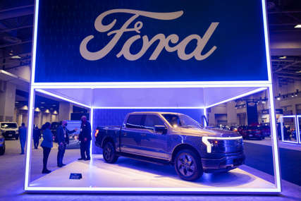 Otkrivena softverska greška: "Ford" povlači iz prodaje 737.000 vozila