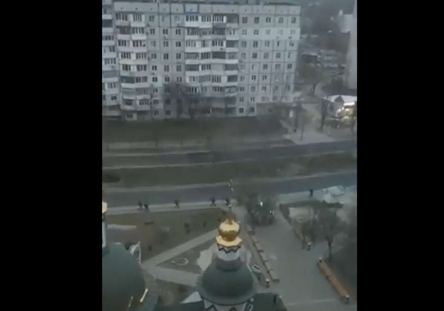 "Bio i ostaće ukrajinski"  Ruske snage ušle u Herson, a ovo je poručio gradonačelnik (VIDEO)
