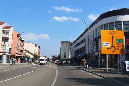 (FOTO) Imaju samo jednog zaposlenog viška: Ovaj grad u Srpskoj je ŠAMPION transparentnosti