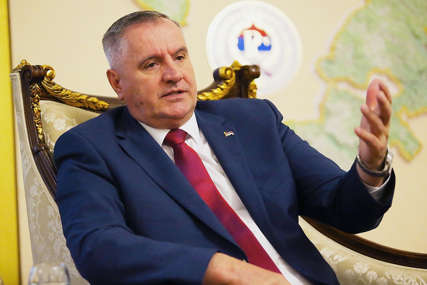 "Ako mislimo dobro ovoj Republici, moramo učestvovati" Višković pozvao poslanike na JEDINSTVO tokom posebne sjednice
