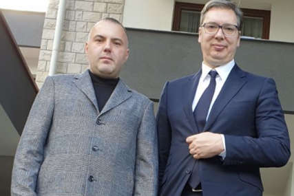 “FBiH faktor zavisti, mržnje i primitivizma” Vidović reagovao na poziv omladine SDA da se uklone Vučićevi plakati u Zenici