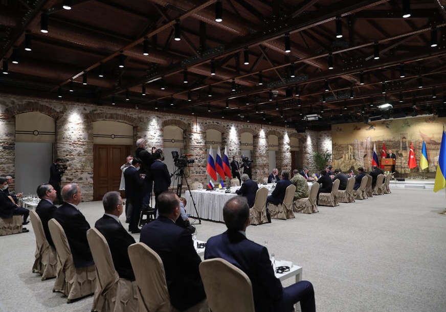 SASTANAK TRAJAO TRI SATA Završen prvi dan mirovnih pregovora ruskih i ukrajinskih delegacija
