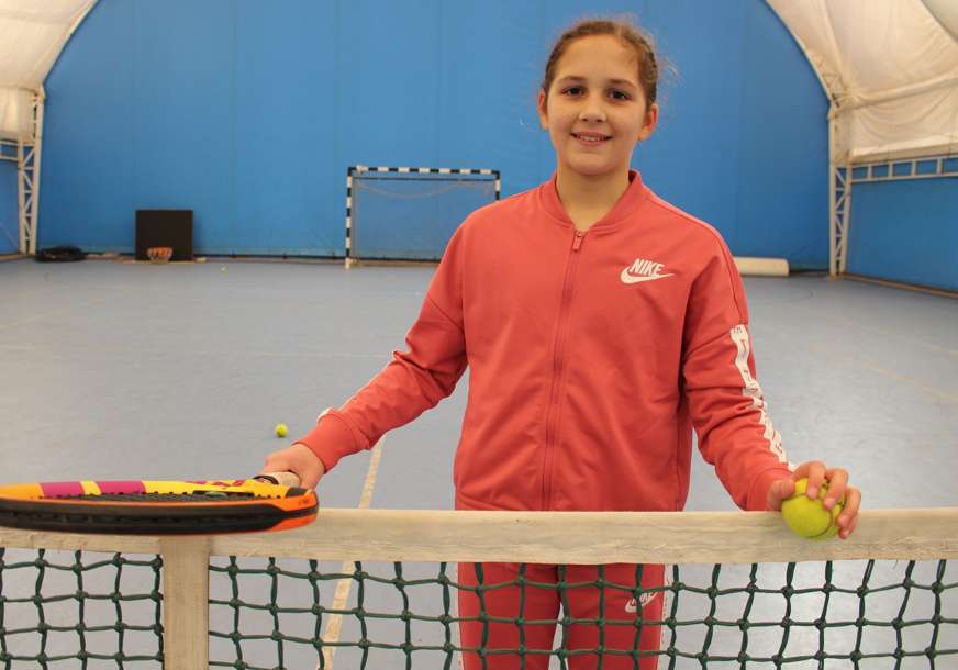 "Volim Sloveniju, ali mi je ovdje najljepše" Mlada teniska šampionka Una Grubešić (12) u Gradiški