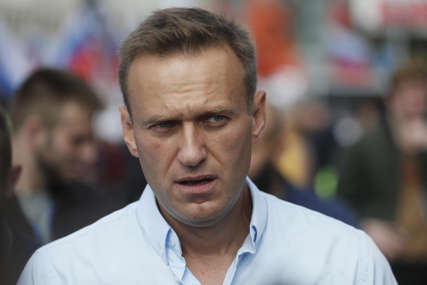 KRIV ZA SVE ČETIRI TAČKE OPTUŽNICE Navaljni proglašen krivim za prevaru posebno velikih razmjera