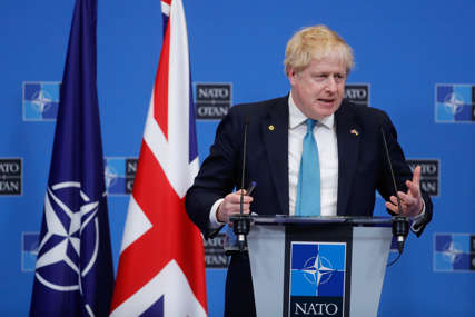 "Napadi na civile dostojni prezira" Džonson najavio da će Britanija pojačati sankcije Rusiji