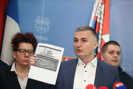 Prevoznici najavili tužbu i nastavak protesta: Ilić poručio da će većina na vanrednoj Skupštini ponuditi alternativno rješenje (FOTO)