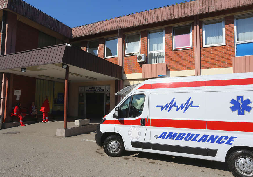 Pacijenti nezadovoljni zbog gužvi: Hitna pomoći u Banjaluci moli za strpljenje