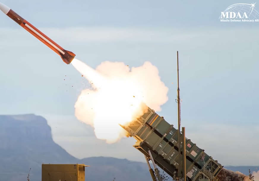 Rusija ispalila salvu raketa: Više od 100 projektila leti ka Ukrajini (FOTO)
