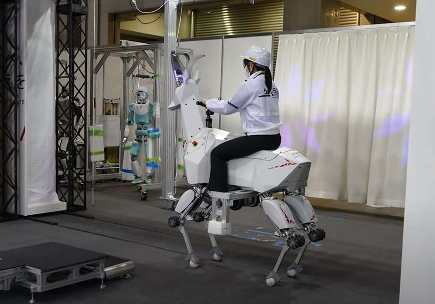 ROBOTSKA KOZA Inženjeri napravili Beksa, može da hoda i nosi sto kila (VIDEO)