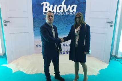 Saradnja u oblasti ekonomije, turizma i kulture: Delegacija Grada prisustvovala svečanosti „Veče Budve u Beogradu“
