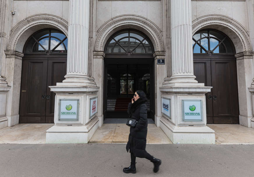"Sberbanka" odlazi sa evropskog tržišta: Poslovnice suočene sa ogromnim odlivom novca, prisutna i bezbjednosna prijetnja