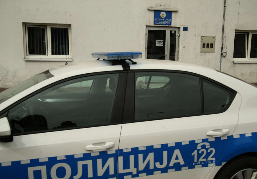 Zaplijenjena droga u Tesliću: Kontrolisali putnike u autu, pa otkrili “spid”