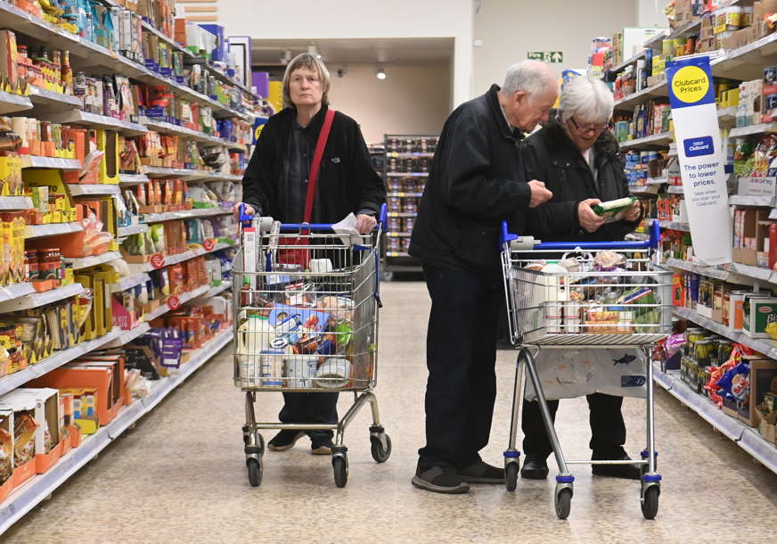 Nagli porast cijena hrane u Srpskoj: Sindikalna potrošačka korpa u februaru skuplja za 28 KM