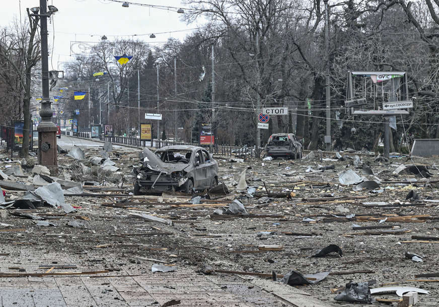 "U toku su vazdušni udari" Ukrajina optužila Ruse da bombarduju "zeleni koridor"