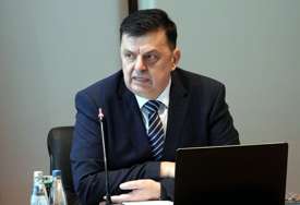 “Postoje pokušaji da krizu u Ukrajini prenesu u BiH” Tegeltija poručuje da nema uvođenja sankcija Ruskoj Federaciji