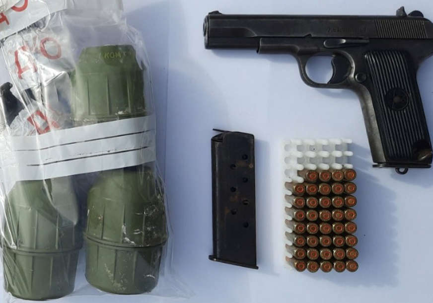 Uhapšen zbog prijetnji, pa policija pronašla pištolj i bombe