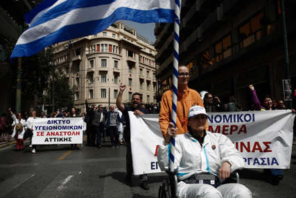 GRČKA OPET GRCA Radnici ponovo na ulicama, poslije korone dotukla ih poskupljenja