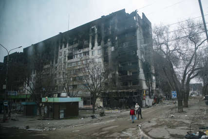 “Borićemo se dok smo živi, ima mnogo ranjenih” Iz puka Azov tvrde da Rusi pokušavaju da osvoje čeličanu u Marijupolju