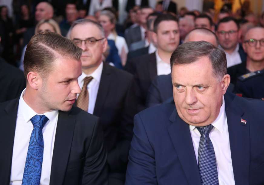 Stanivuković nazvao Dodika LAŽOVOM “Srpsku predstavlja čovjek koji ne može da pređe granice više od 5 država”