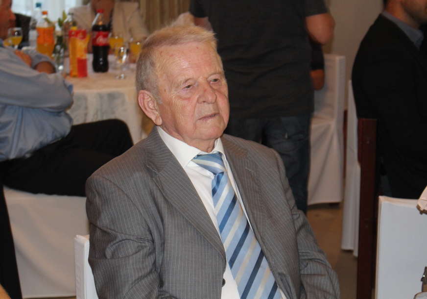 Preminuo Nedeljko Sančanin, novinar i književnik iz Prnjavora: Odlazak hroničara rodnog grada