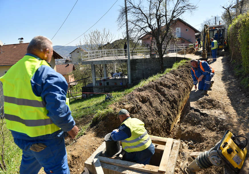 Od danas bez saobraćaja u Ulici braće Miletića: Nakon izgradnje vodovoda, počinje rekonstrukcija puta