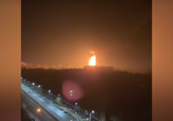 EKSPLOZIJE U RUSIJI Gore skladišta nafte u blizini granice sa Ukrajinom, evakuisano stanovništvo (VIDEO, FOTO)