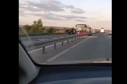 TEŠKA NESREĆA Autobus sa turistima se sudario u Turskoj, dvoje ljudi poginulo