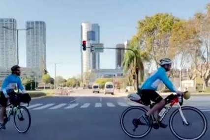 SVE ZA ARGENTINU Navijači biciklima idu na Mundijal