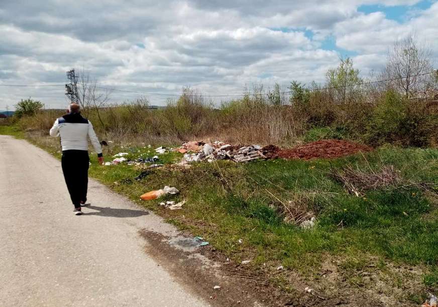 "Izvor zaraze i ruglo naselja" Mještani Vrbica ogorčeni zbog divlje deponije (FOTO)
