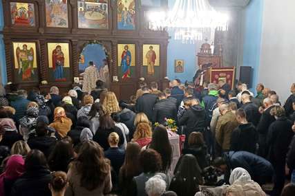 PRAZNIČNA TRADICIJA Brojni vjernici u hramovima proslavili Vaskrs u Krajini i Dalmaciji