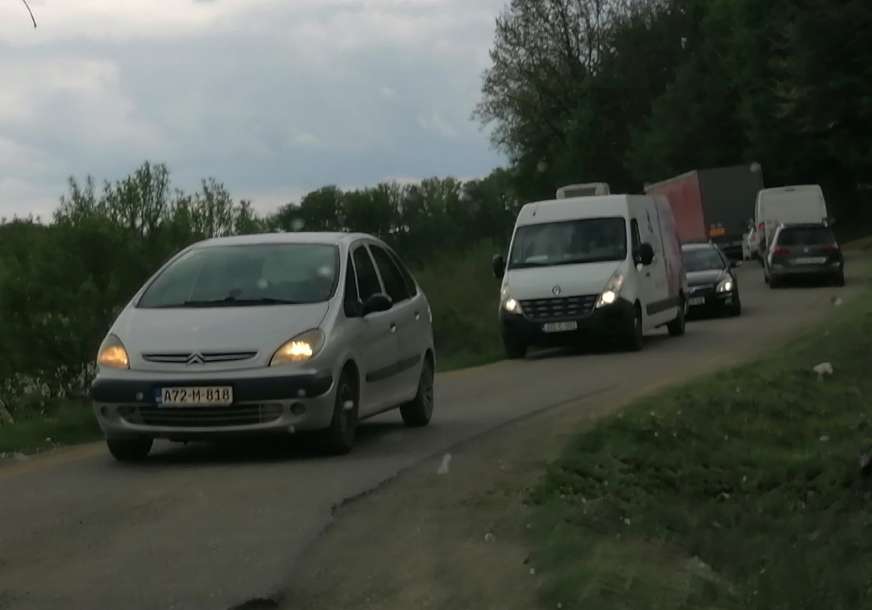 I na obilaznici velika gužva: U prekidu saobraćaj od Gradiške do Kozarske Dubice (FOTO)