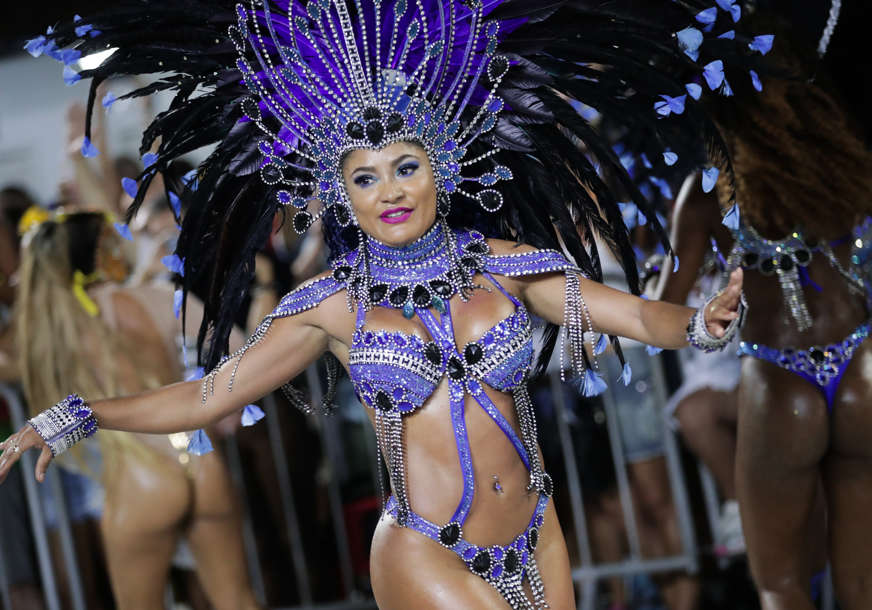 NAKON DVOGODIŠNJE PAUZE Počeo karneval u Riju, gradonačelnik otvorio veličanstveni festival (FOTO)