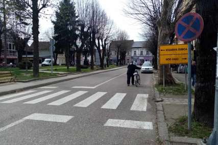 "Nema mjesta panici" Štab za vanredne situacije u Kostajnici zasijedao zbog zbog dojava o bombama u školama