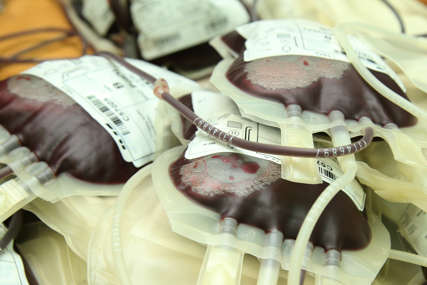 Hitno potrebne 3 doze krvi: Porodilja u Banjaluci čeka pomoć