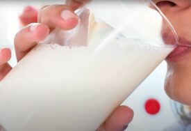 Najnovije saznanje: U mlijeku OTKRIVEN PTIČIJI GRIP, pogledajte i gdje