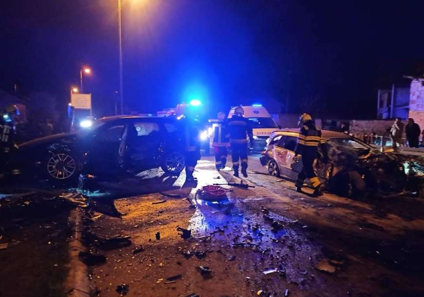 DETALJI TEŠKE NESREĆE U Brčkom jedna osoba poginula, sedam povrijeđeno (FOTO)