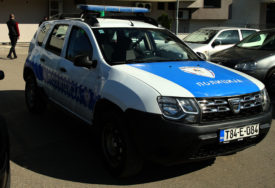 Oglasila se policija o hapšenju u Banjaluci: Prijavio da ga je tukao palicom