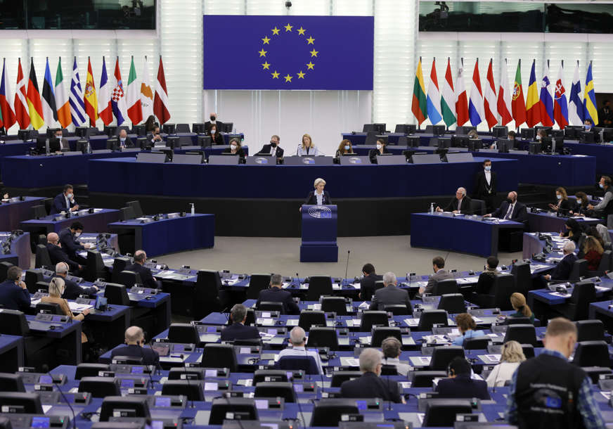 Članice EU uvele NOVE SANKCIJE protiv Rusije: Izglasan i embargo na uvoz uglja