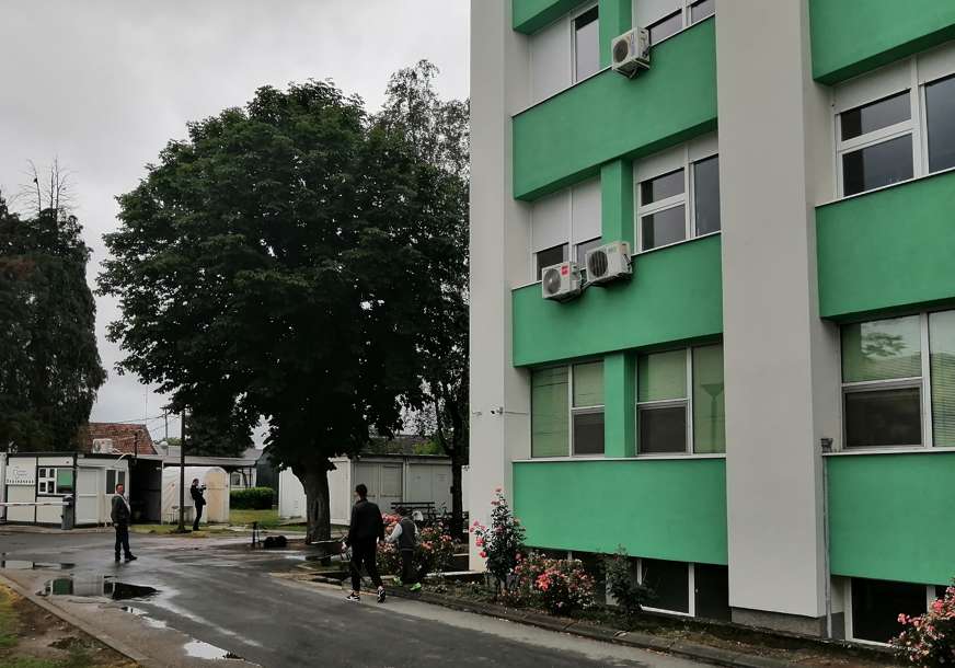 ŠOK I NEVJERICA Bolnica GREŠKOM proglasila mrtvom baku u Gradišci