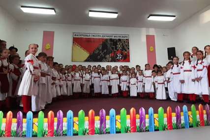 Smotra dječjeg folklora u Kočićevu: Nastupilo deset grupa iz sedam gradova (FOTO)